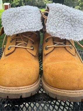 Timberland Wheat Suede Shearling-Lined Lace-Up Boots